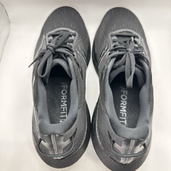 Saucony Triumph 21 ‘Triple Black’ Men’s Running Shoes Size 11 (S20881-12) NWOB main image 0